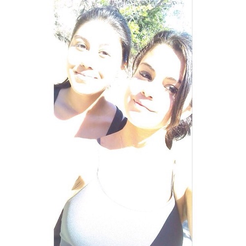 Selena with a fan