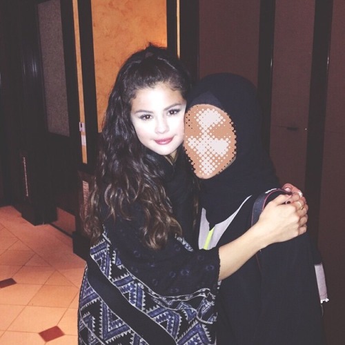 Selena with fans in Dubai