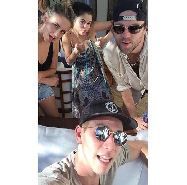 Selena in Costa Rica