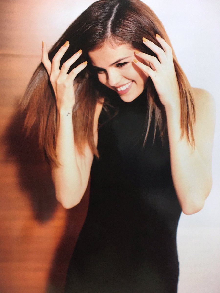 Scans with Selena from Japanese magazine