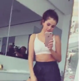 @PUMA on Twitter: Comfy OOTD goals: @selenagomez