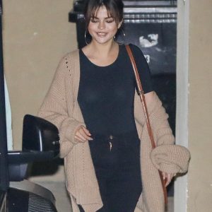 Selena leaving Bible study lesson tonight in Los Angeles