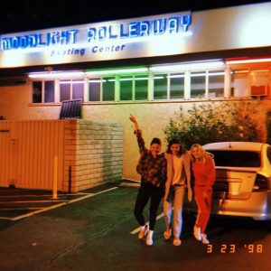 @caro_franklin on Instagram: Find you some friends that just wanna skate