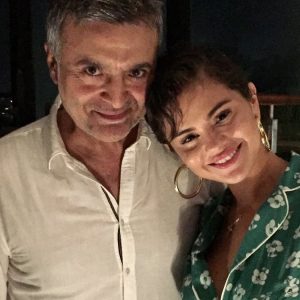 18 June Selena with a fan in Italy