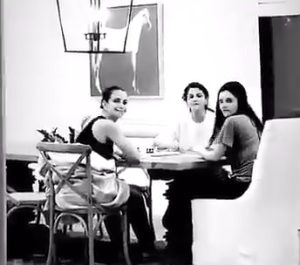 27 July Selena in Courtney Barry’s Instagram Story