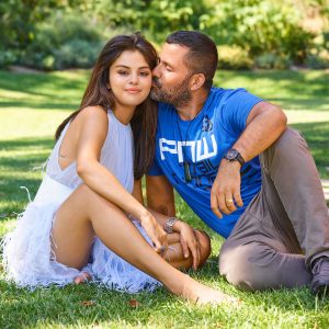 4 September @marianovivanco on Instagram: Pretty Woman!