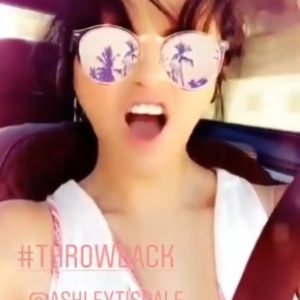 16 September Selena on Instagram Stories