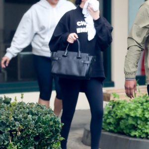 16 January Selena leaving Hot Pilates in Los Angeles