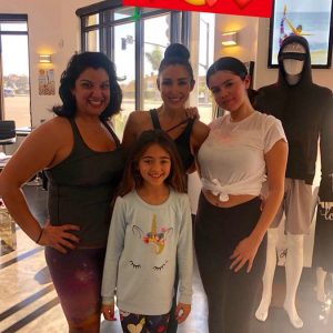 21 January Selena with fans at yoga class in Newport Beach