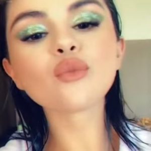 19 February Selena on Instagram Stories