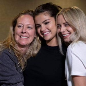 6 April new pic of Selena at the Intellectual Ventures from August 2018