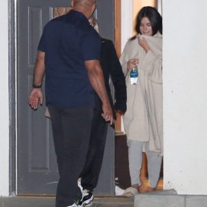 23 April Selena spotted arriving at the friends house in Los Angeles