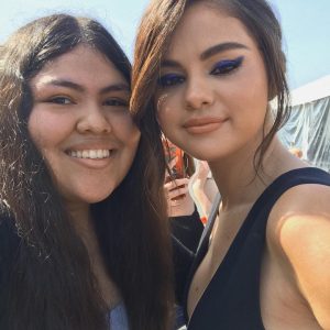25 April more pics of Selena with fans at We Day California in Inglewood