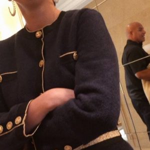 15 May new pics and video from a fan who met Selena in Cannes