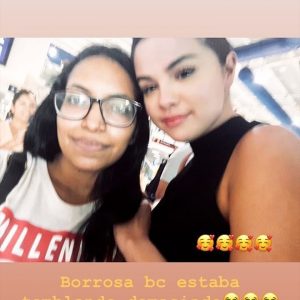 30 June more pics of Selena with fans at the airport in Puerto Vallarta, Mexico