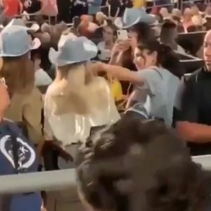 25 August Selena at Kacey Musgraves concert in Los Angeles