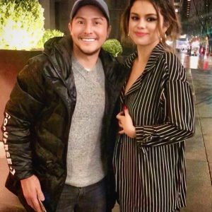29 October new pic of selena with a fan
