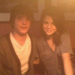 25 October @zachsang1 on Twitter: look at her now.  our chill with @selenagomez is on your  tonight