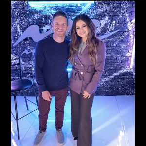 6 November @SykeOnAir on Twitter: Heads up – my full @SelenaGomez interview will be released Thursday