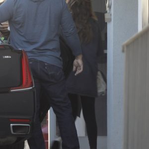 16 November Selena arriving at the recording studio in Los Angeles, California