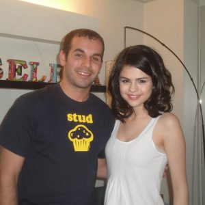 9 November new pic of Selena with a fan from 2010