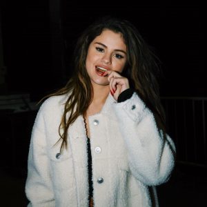 2 November Selena at the Complex Con in California