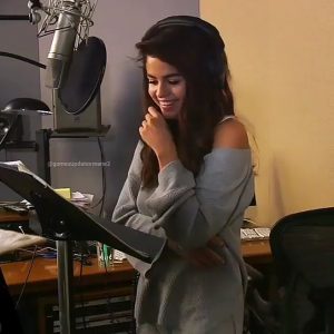 21 December Selena at Betsy in Dolittle