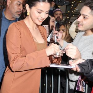 13 January Selena leaving “Live with Kelly and Ryan” in New York