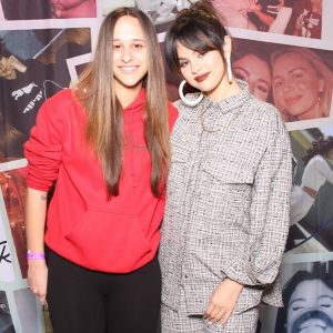 14 January Selena at Rare Release Party at Puma Store in New York (alot of fan pics)
