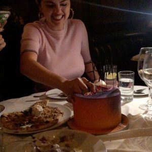 11 January Selena in @nomisrosen’s and @Vanessa_tara’s Instagram Story