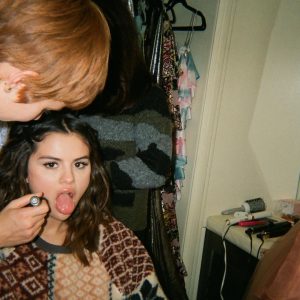 10 January Selena on Instagram: So my rare video is out!