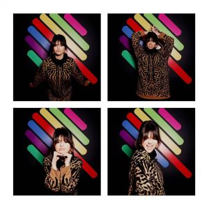 15 January Selena at the french TV show “Quotidien” photobooth