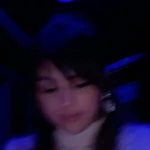 13 January Selena on Instagram Stories