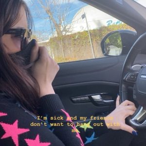 5 January Selena on Instagram Story