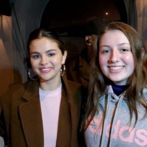 11 January Selena with a fan in Los Angeles