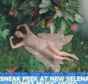 10 January @GMA on Twitter: Check out a SNEAK PEEK of @selenagomez’s music video “Rare!”