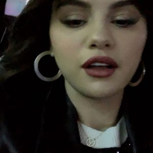 4 February Selena on Instagram Story