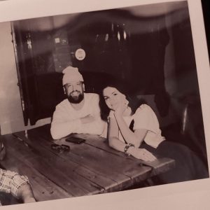 18 April Selena in @davidtothejohnson’s Instagram Story