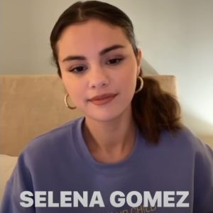28 April Selena plays her fav songs with Zane Lowe in interview for Beats 1