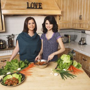 5 May get ready to coock together with Selena this summer!