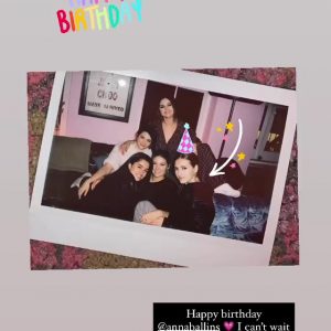 17 August check out an old pic and videos with Selena posted by @lina_kaniewski