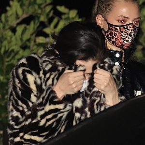 26 October Selena spotted at the friend’s birthday party in Los Angeles, CA.