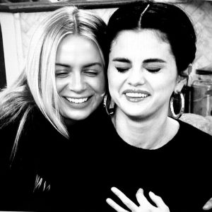 19 November @raquellestevens on Instagram: New Thanksgiving episode of Selena+Chef streaming now on @hbomax