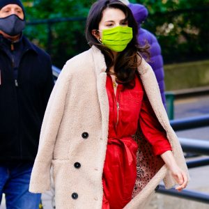 7 December new video of Selena leaving set of Only Murders In The Building in Manhattan