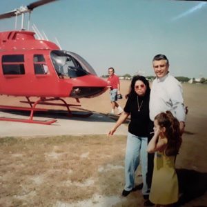 14 December new rare pics of little Selena with her grandparents