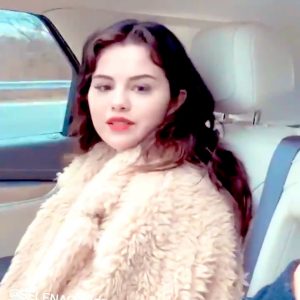 22 January Selena in Anna Collins’s Instagram story