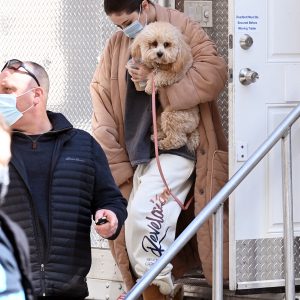 10 March Selena spotted arriving with Daisy on set of Only Murders In The Building in New York