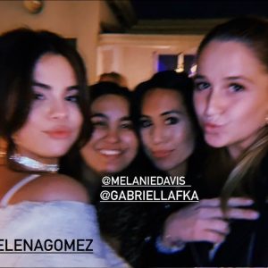 24 May check out rare pic of Selena with friends