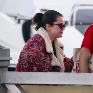 4 July new candids of Selena celebrating 4th of July in California