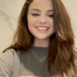 26 August Camilo posted on his Instagram new video with Selena where she teasing their collab 999